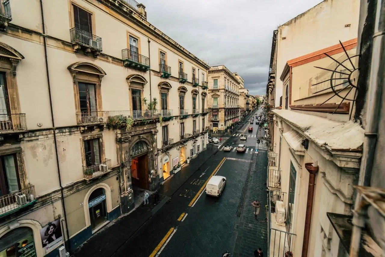 Affittacamere Hotel Stanze etnea 380 Aeroporto di Catania Fontana Rossa